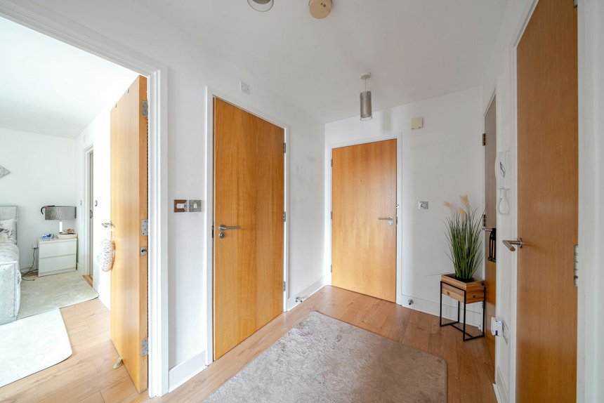 for sale redford way london 18469 - Gibbs Gillespie