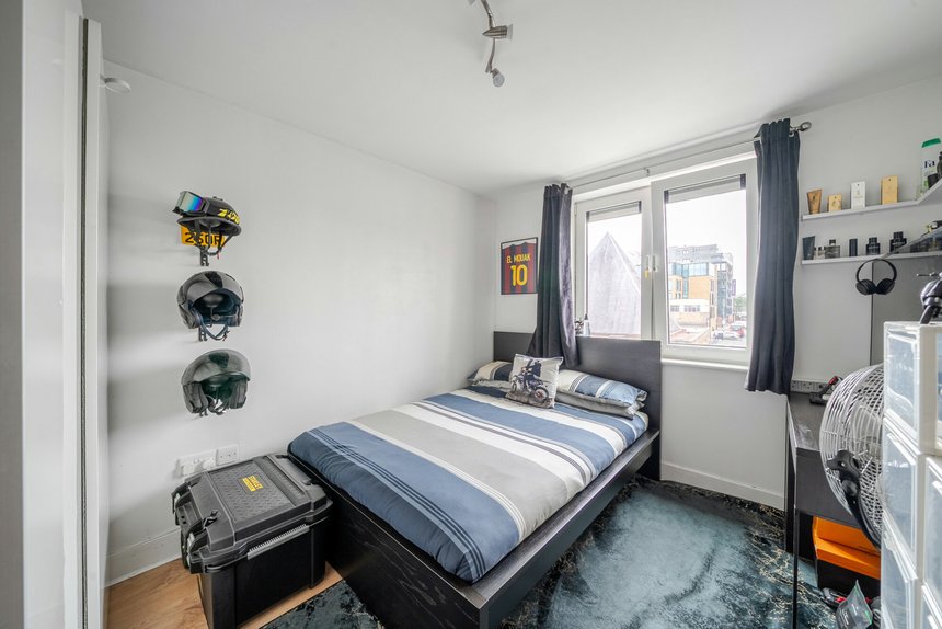 for sale redford way london 18469 - Gibbs Gillespie