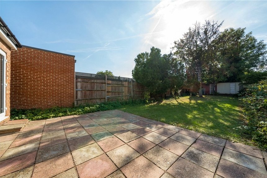 5 bedroom House for sale in Wetheral Drive, Stanmore, Middlesex, HA7