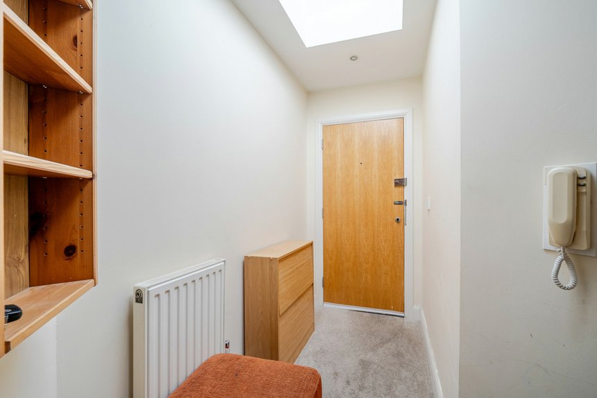 for sale birch view london 18724 - Gibbs Gillespie