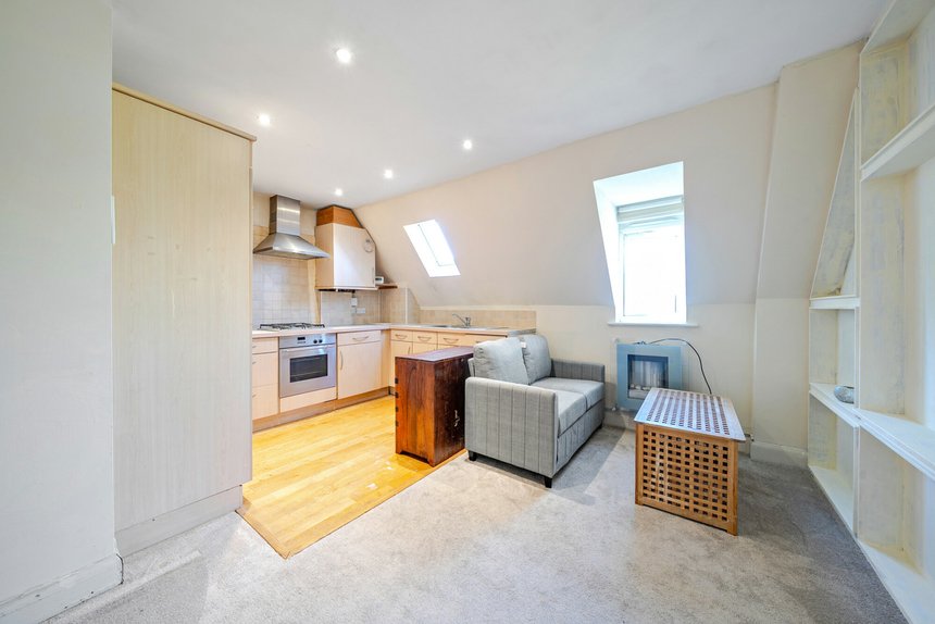 for sale birch view london 18724 - Gibbs Gillespie