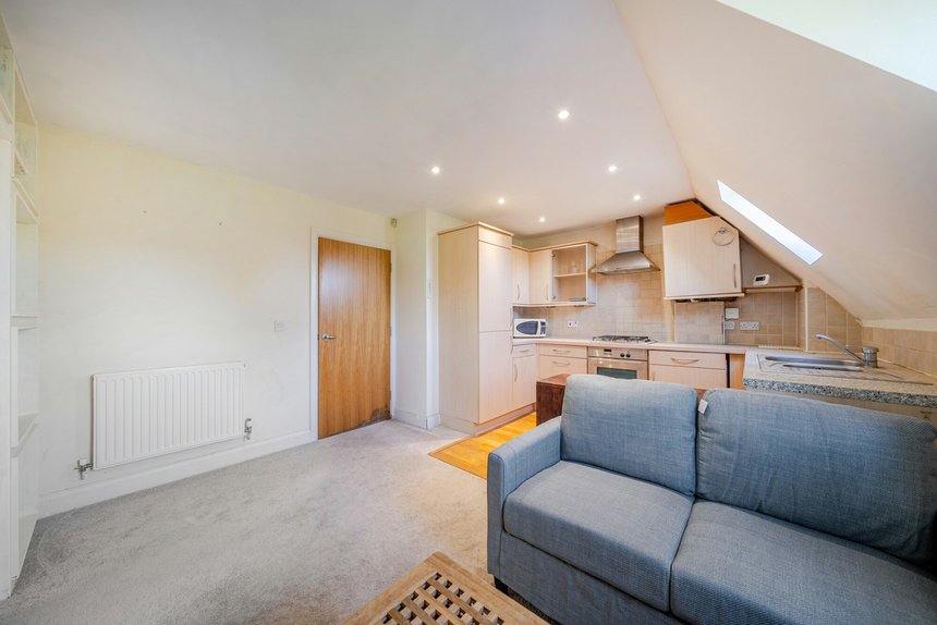 for sale birch view london 18724 - Gibbs Gillespie