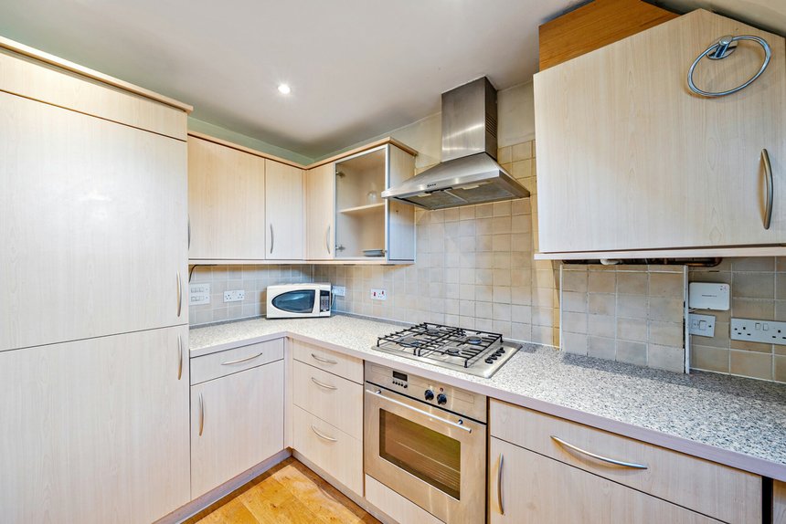 for sale birch view london 18724 - Gibbs Gillespie