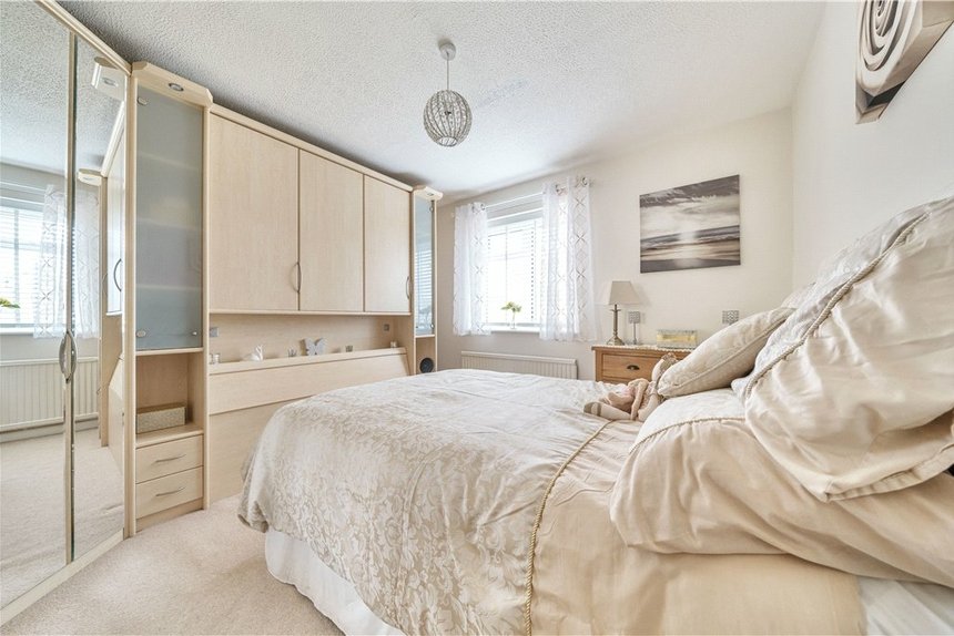 for sale vernon drive london 18924 - Gibbs Gillespie