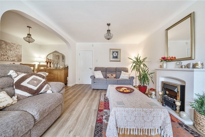 for sale vernon drive london 18924 - Gibbs Gillespie