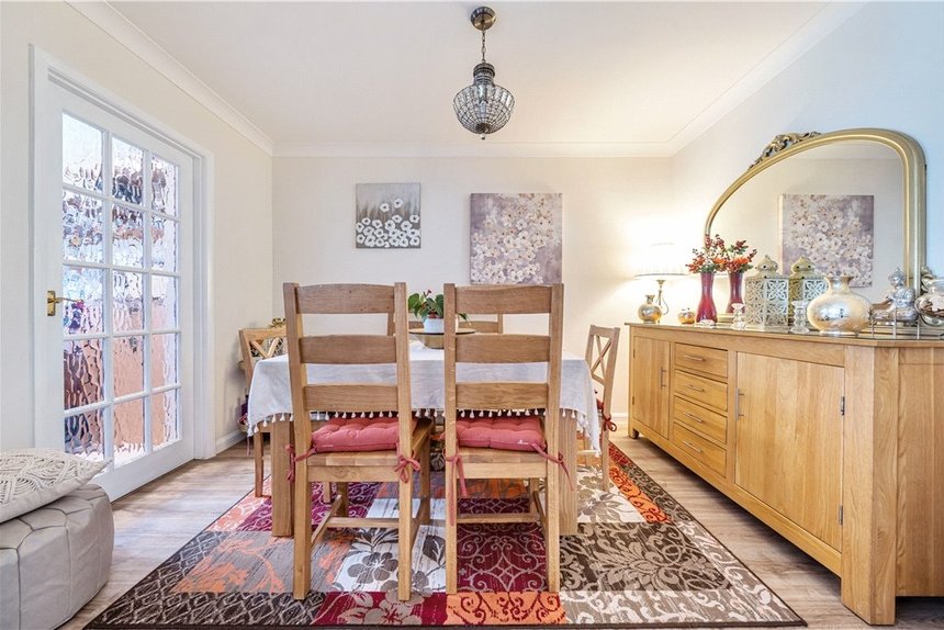 for sale vernon drive london 18924 - Gibbs Gillespie