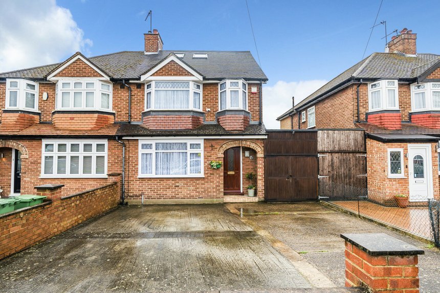 for sale jubilee drive london 19073 - Gibbs Gillespie