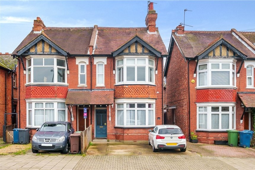 for sale pinner hill road london 20004 - Gibbs Gillespie