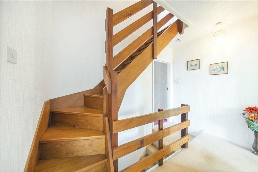 4 bedroom House for sale in Eleanor Road, Chalfont St. Peter, Gerrards