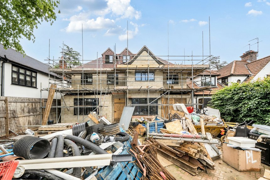 under offer the avenue london 20126 - Gibbs Gillespie