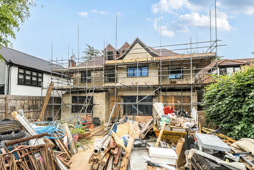 under offer the avenue london 20126 - Gibbs Gillespie