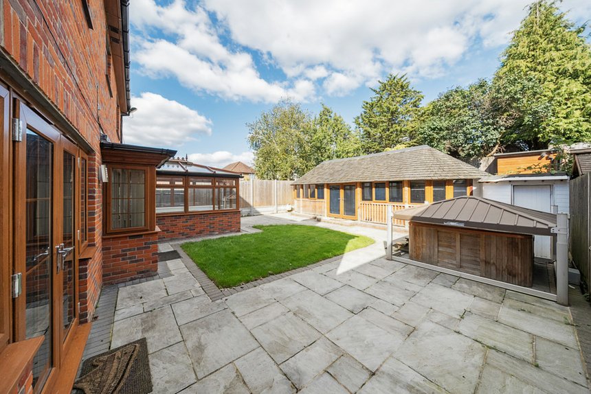 for sale bishop ramsey close london 20144 - Gibbs Gillespie