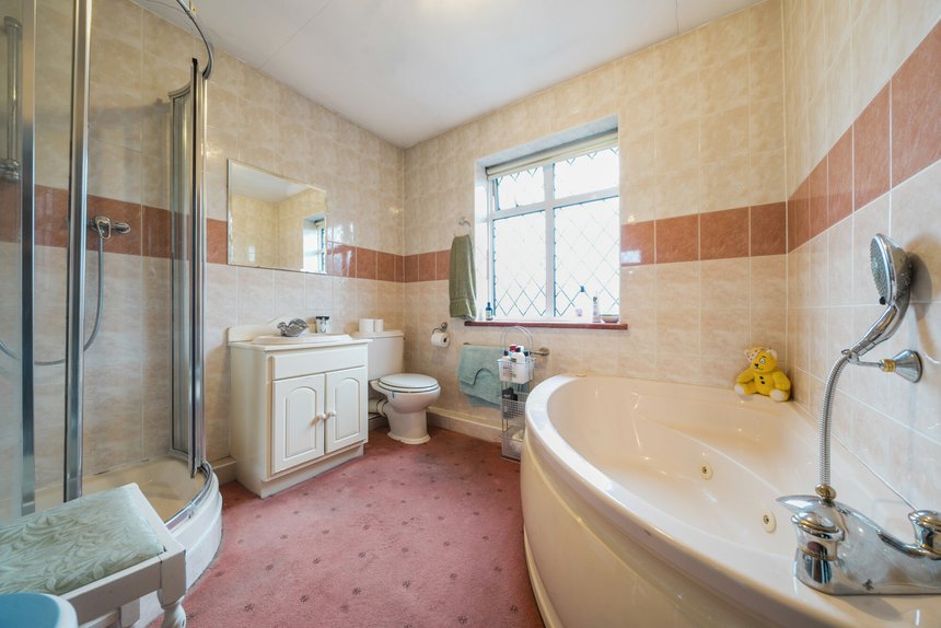 for sale warren road london 20359 - Gibbs Gillespie
