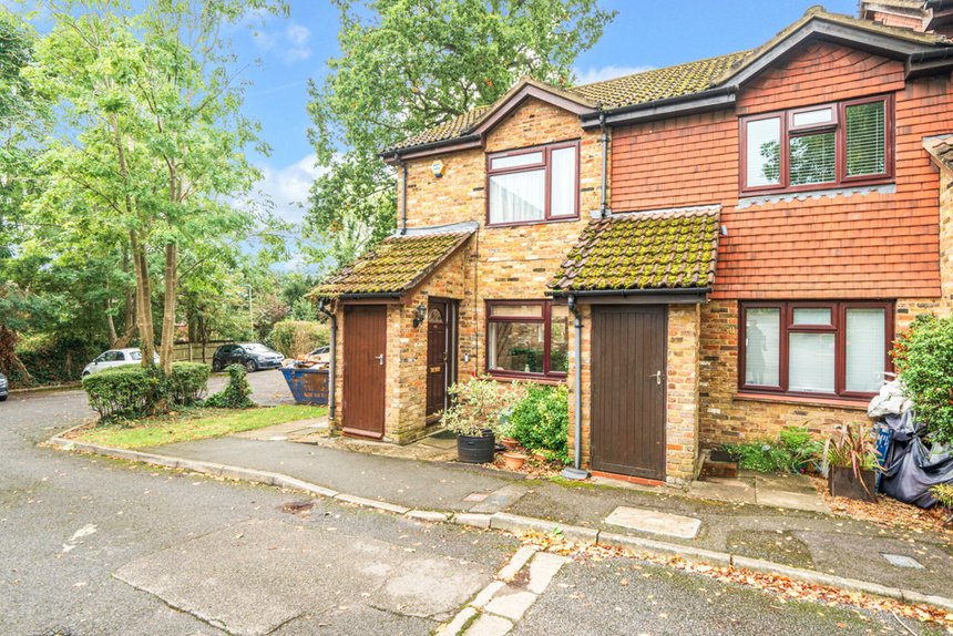 for sale gell close london 20362 - Gibbs Gillespie