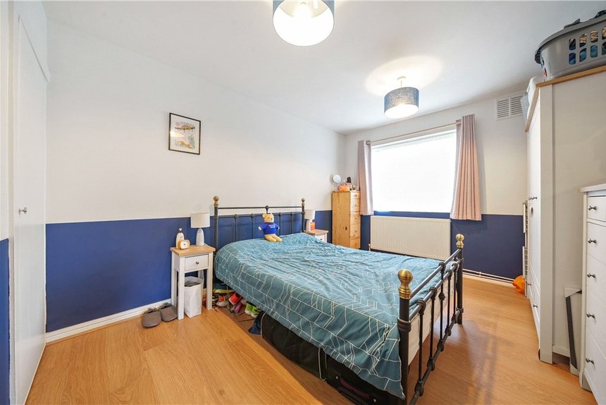 sold glenhurst avenue london 20416 - Gibbs Gillespie
