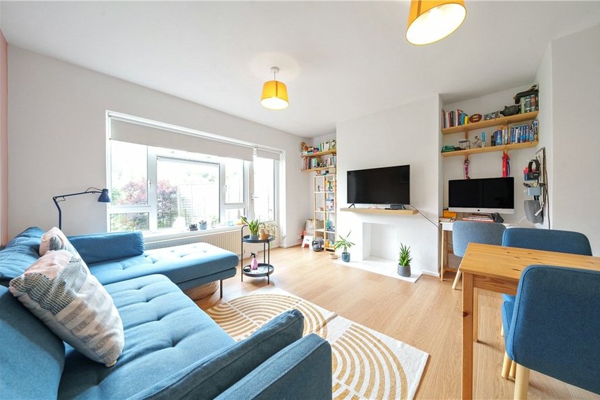 sold glenhurst avenue london 20416 - Gibbs Gillespie