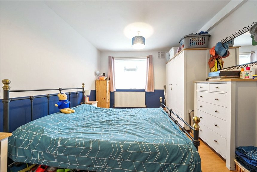 sold glenhurst avenue london 20416 - Gibbs Gillespie