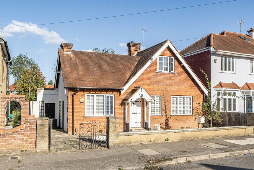 for sale lime grove london 20422 - Gibbs Gillespie