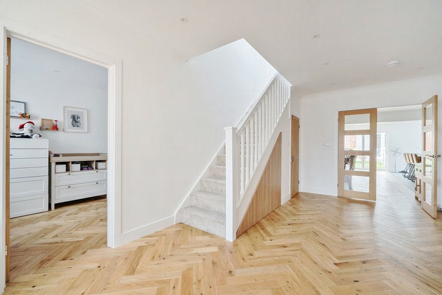 for sale burford close london 20458 - Gibbs Gillespie