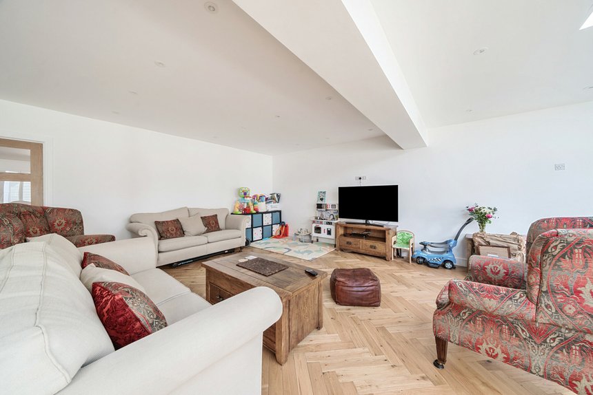 for sale burford close london 20458 - Gibbs Gillespie