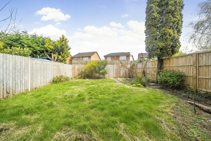 for sale wayborne grove london 20505 - Gibbs Gillespie