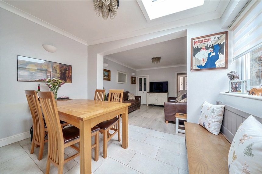 2 bedroom House for sale in Newdigate Road, Harefield, Uxbridge