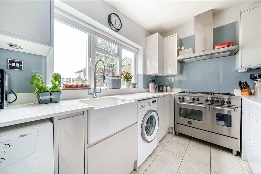 2 bedroom House for sale in Newdigate Road, Harefield, Uxbridge