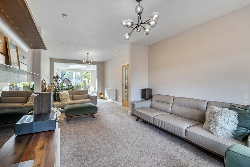 under offer swakeleys drive london 20678 - Gibbs Gillespie