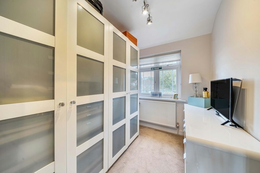 under offer swakeleys drive london 20678 - Gibbs Gillespie