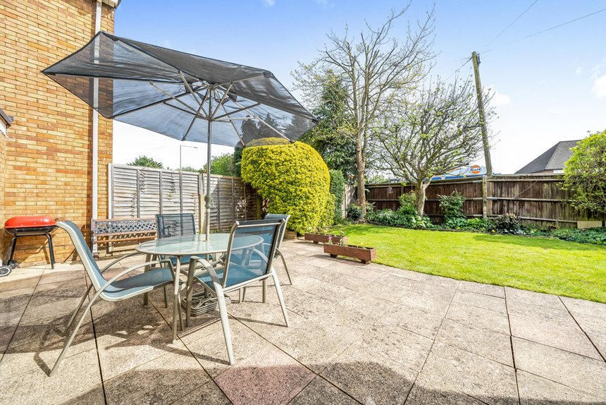 for sale harwell close london 21076 - Gibbs Gillespie