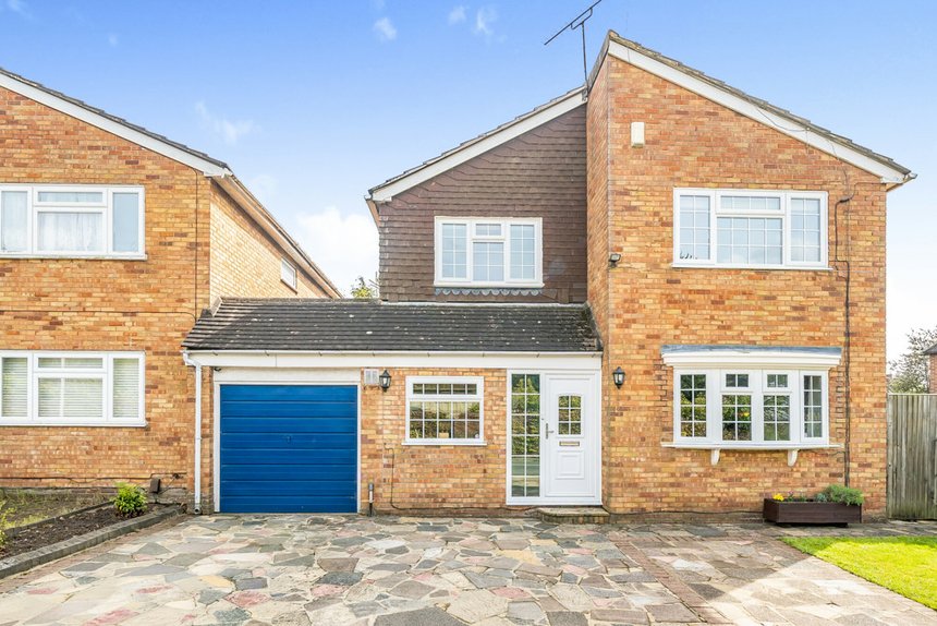 for sale harwell close london 21076 - Gibbs Gillespie