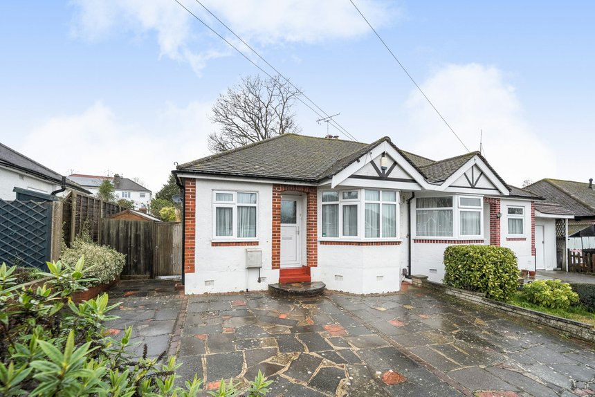 for sale coniston gardens london 21493 - Gibbs Gillespie