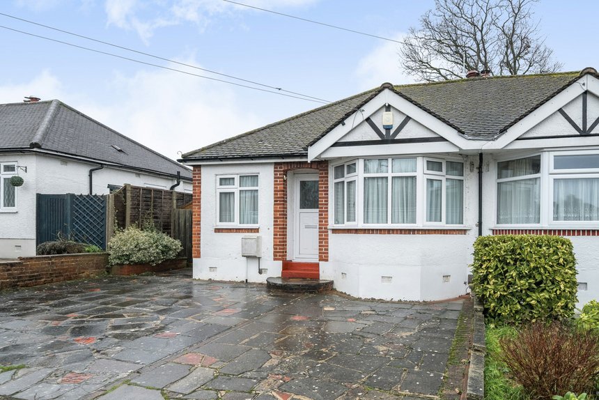 for sale coniston gardens london 21493 - Gibbs Gillespie