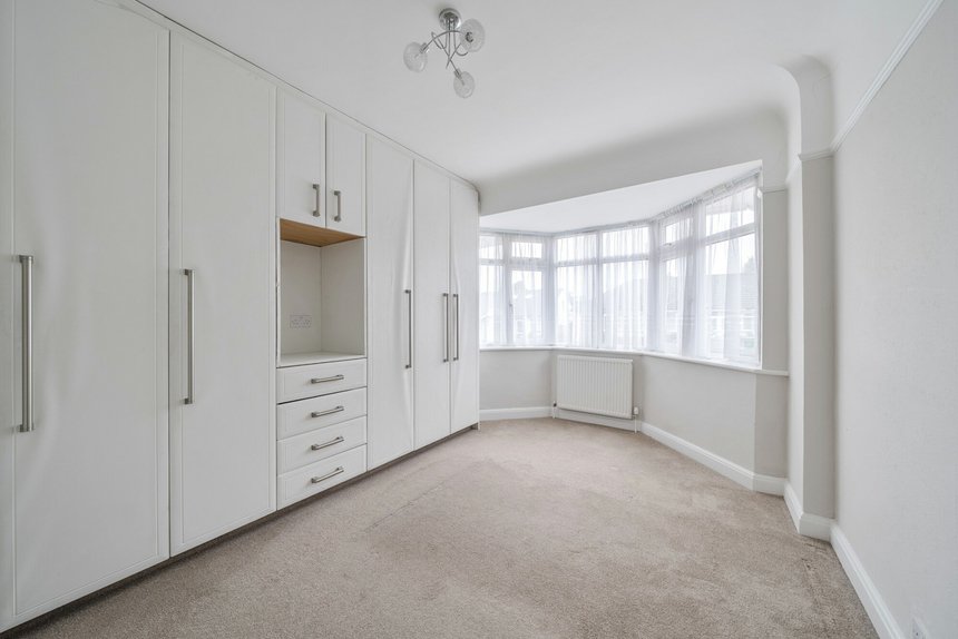 for sale coniston gardens london 21493 - Gibbs Gillespie