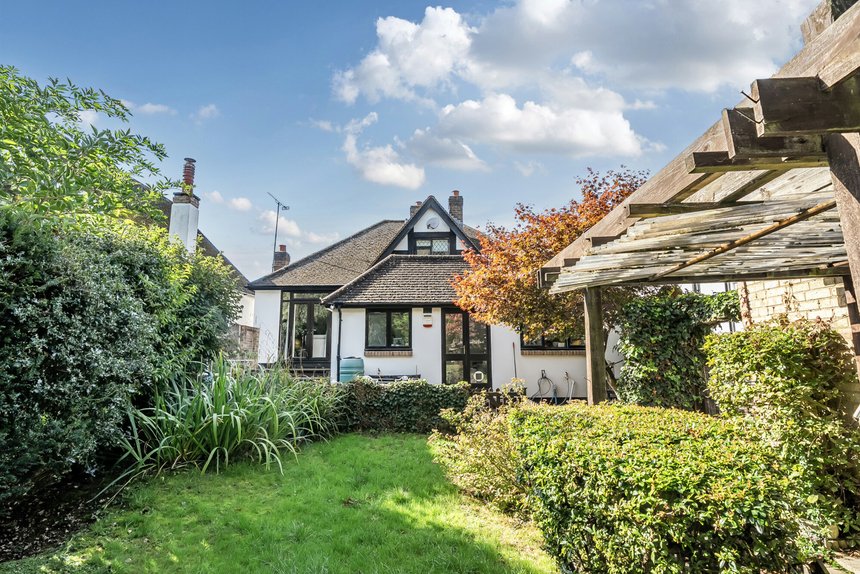 sold st. edmunds avenue london 21508 - Gibbs Gillespie