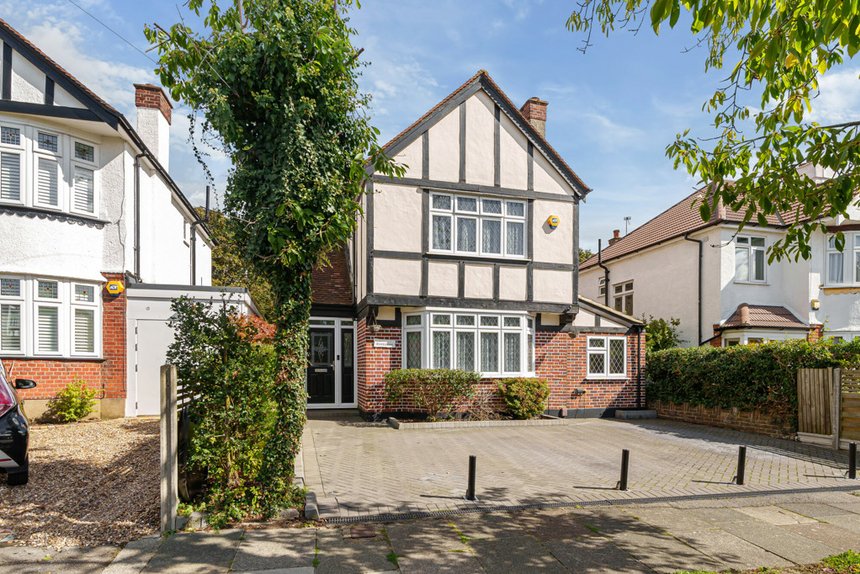 for sale st. margarets road london 21916 - Gibbs Gillespie