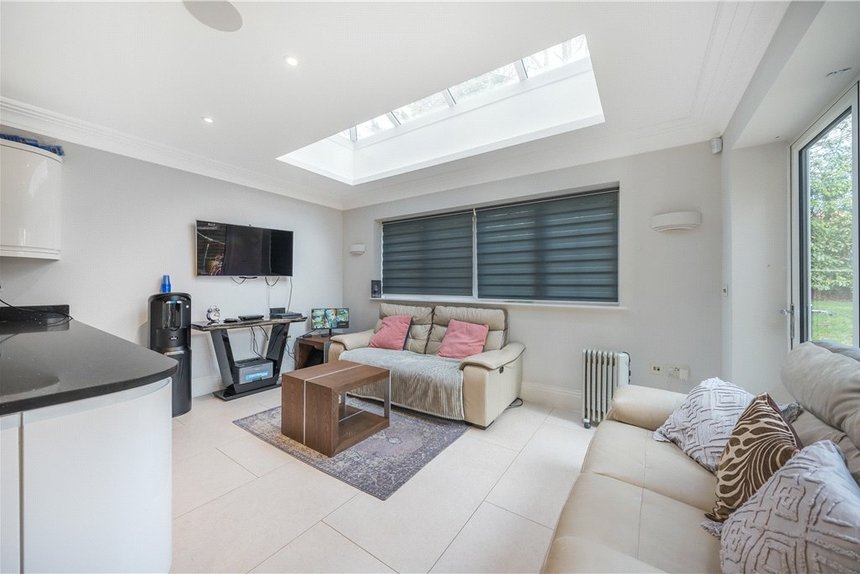 for sale fulmer drive london 21946 - Gibbs Gillespie