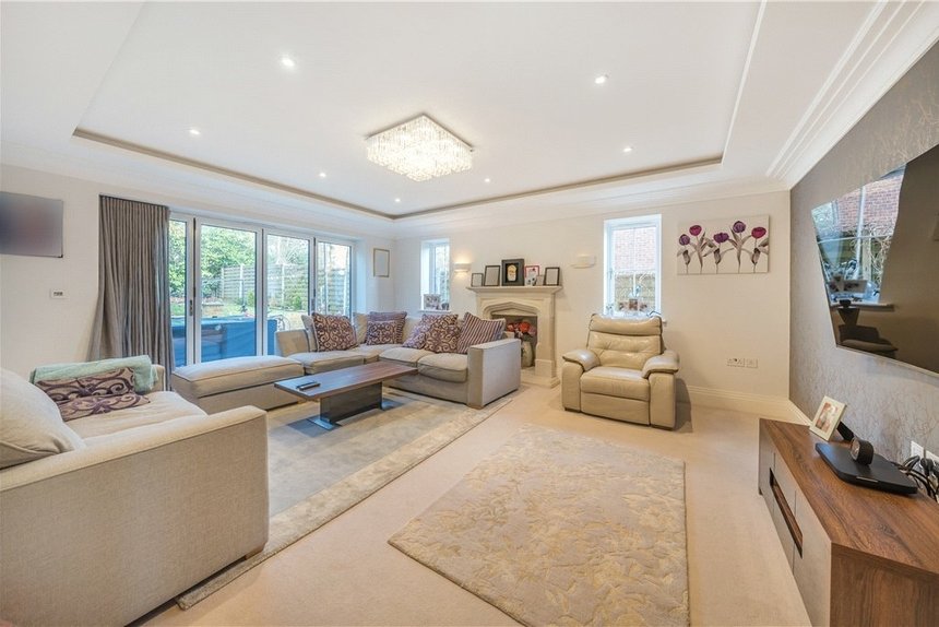 for sale fulmer drive london 21946 - Gibbs Gillespie