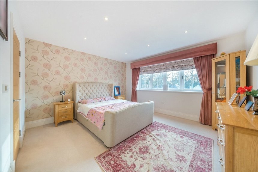 for sale fulmer drive london 21946 - Gibbs Gillespie