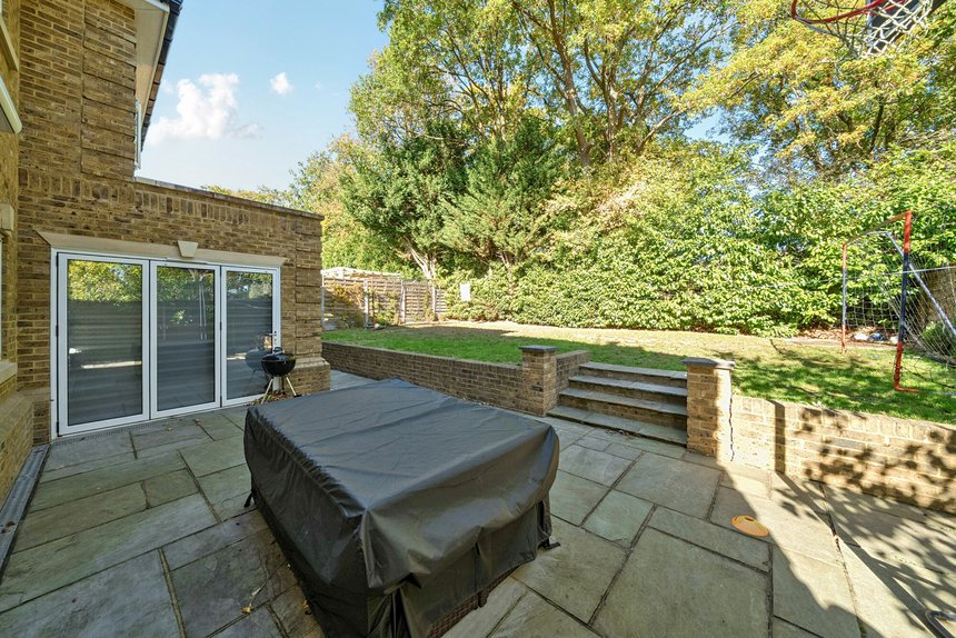 for sale fulmer drive london 21946 - Gibbs Gillespie