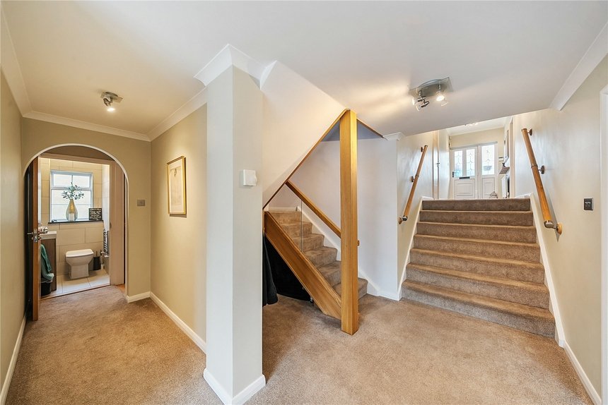 sold greenfield avenue london 22317 - Gibbs Gillespie