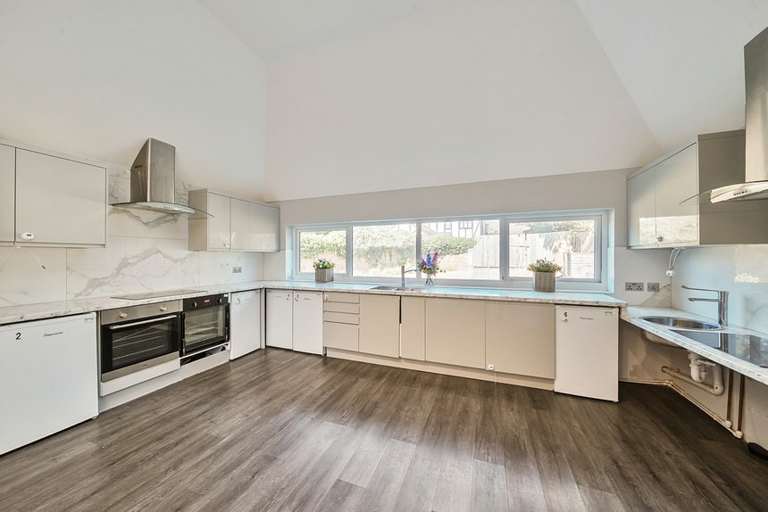 for sale frithwood avenue london 22365 - Gibbs Gillespie