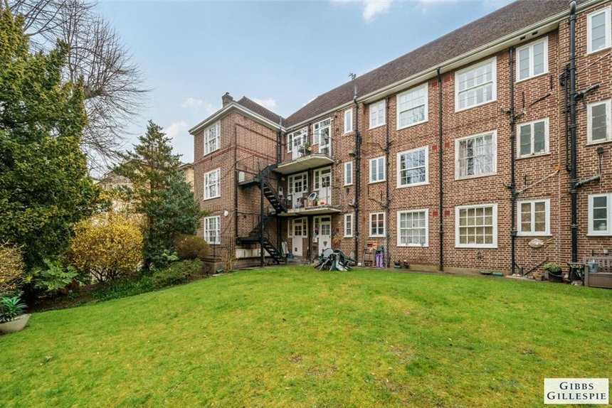 for sale chyngton court london 22475 - Gibbs Gillespie