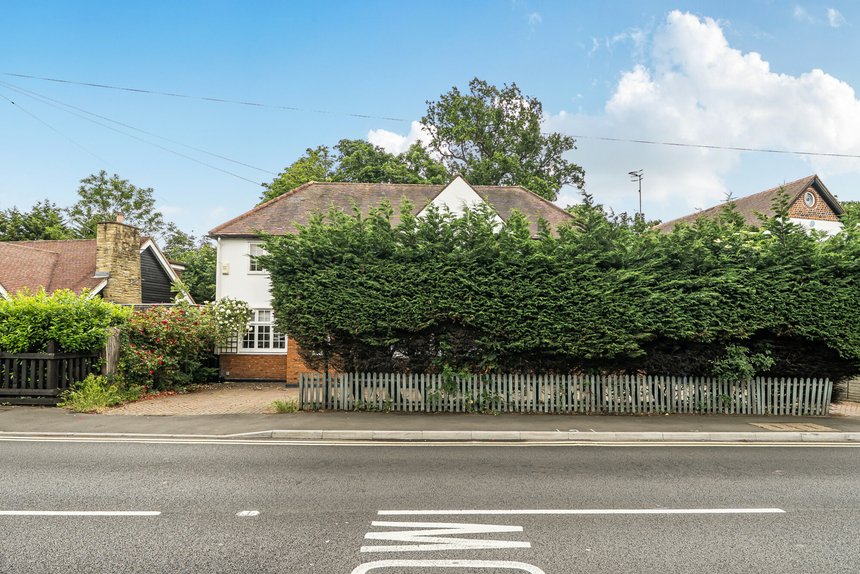 for sale eastcote road london 22522 - Gibbs Gillespie