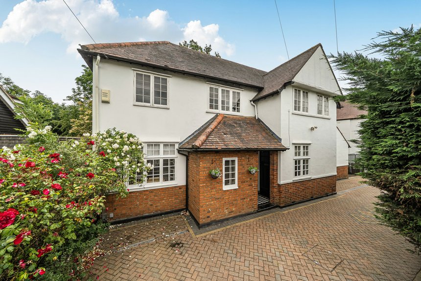 for sale eastcote road london 22522 - Gibbs Gillespie