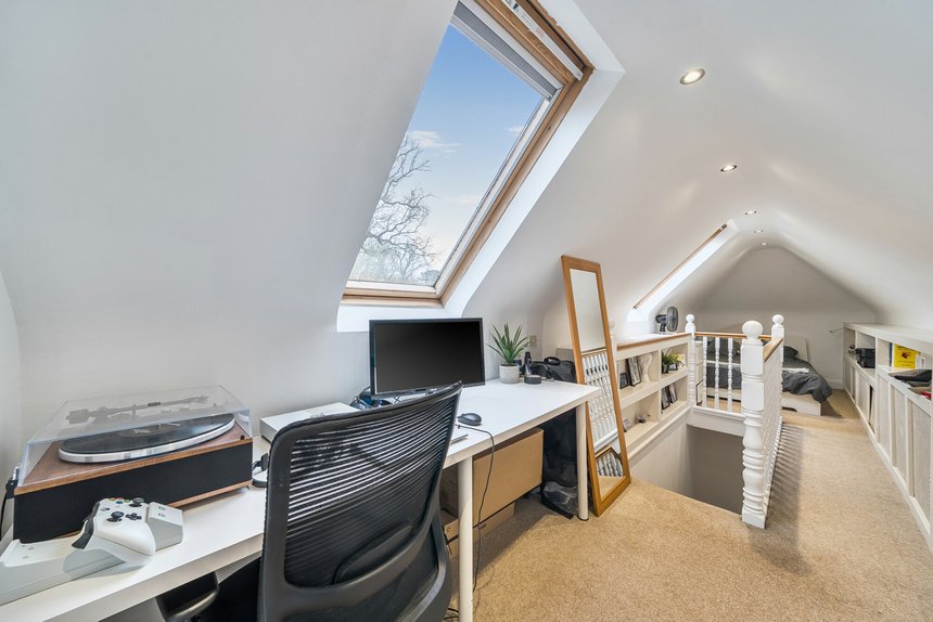 for sale eastcote road london 22522 - Gibbs Gillespie