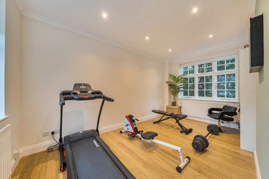 for sale eastcote road london 22522 - Gibbs Gillespie