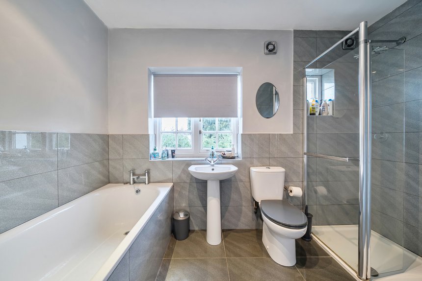 for sale eastcote road london 22522 - Gibbs Gillespie