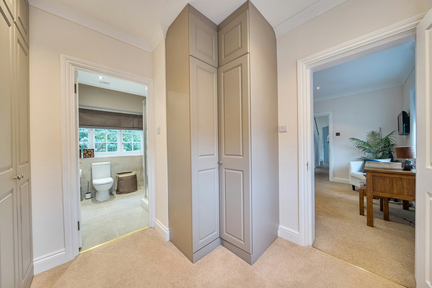 for sale eastcote road london 22522 - Gibbs Gillespie