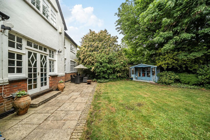 for sale eastcote road london 22522 - Gibbs Gillespie